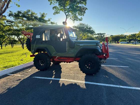 FORD JEEP CJ-5 FORD JEEP CJ-5